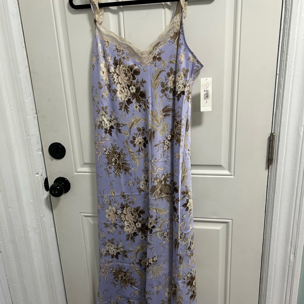 Oscar de la Renta Purple and Beige Floral Lace Top